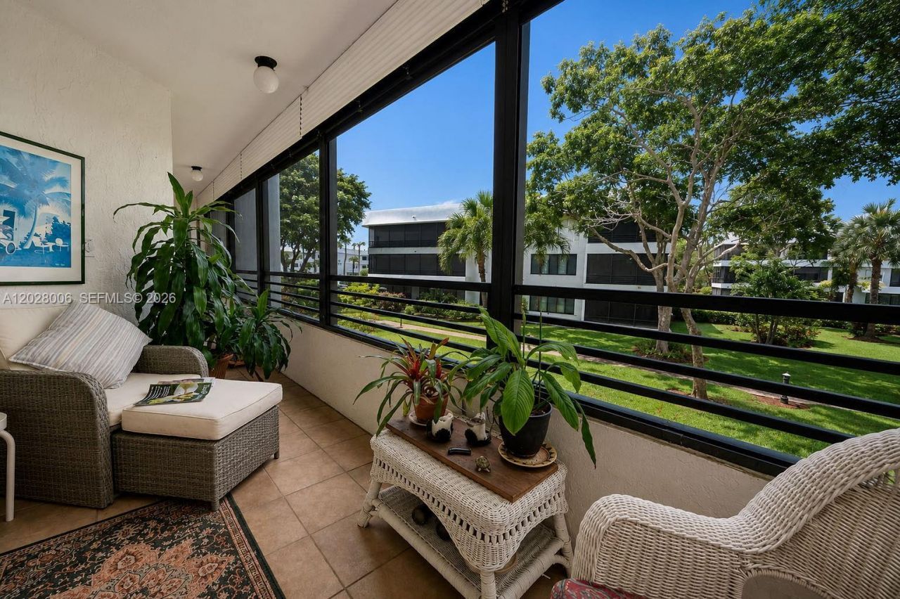 1450 Sheridan St, Unit 13E, Hollywood, FL 33020 Photo