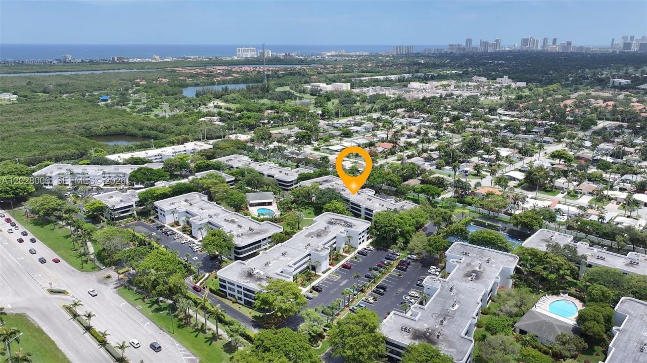 1450 Sheridan St, Unit 13E, Hollywood, FL 33020 Photo