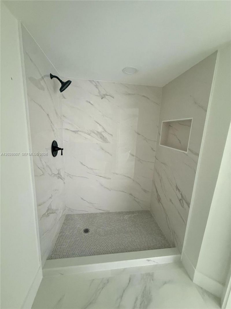 19101 NE 36th Ct , Unit 1005, Aventura, FL 33180 Photo
