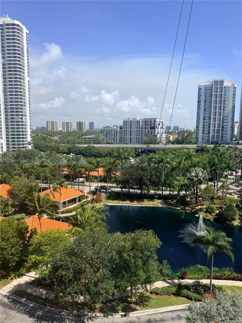 19101 NE 36th Ct , Unit 1005, Aventura, FL 33180 Photo