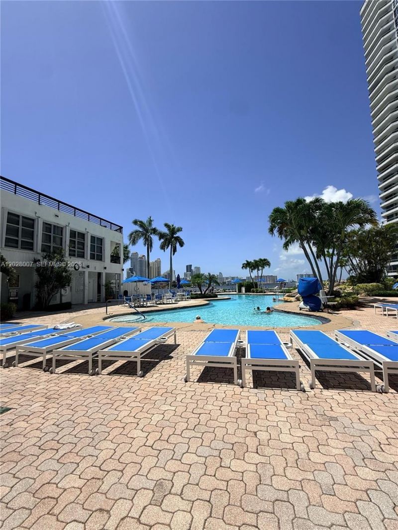 19101 NE 36th Ct , Unit 1005, Aventura, FL 33180 Photo