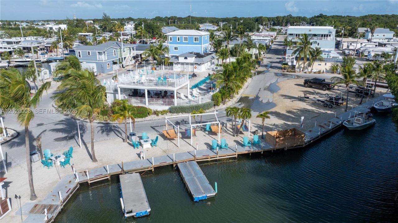 325 Calusa Street , Key Largo, FL 33037 Photo