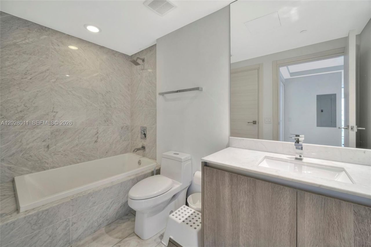 801 S Miami Ave , Unit 2909, Miami, FL 33130 Photo