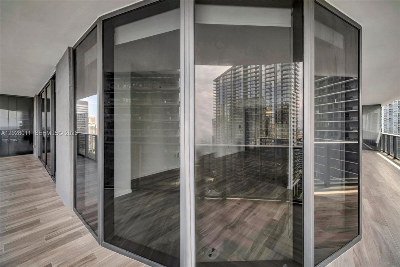 801 S Miami Ave , Unit 2909, Miami, FL 33130 Photo