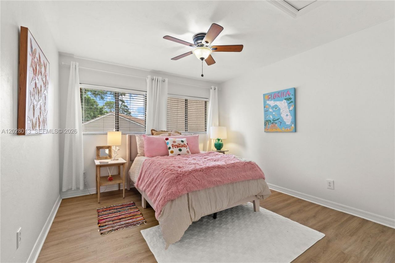 940 Augusta , Unit 937, Naples, FL 34113 Photo
