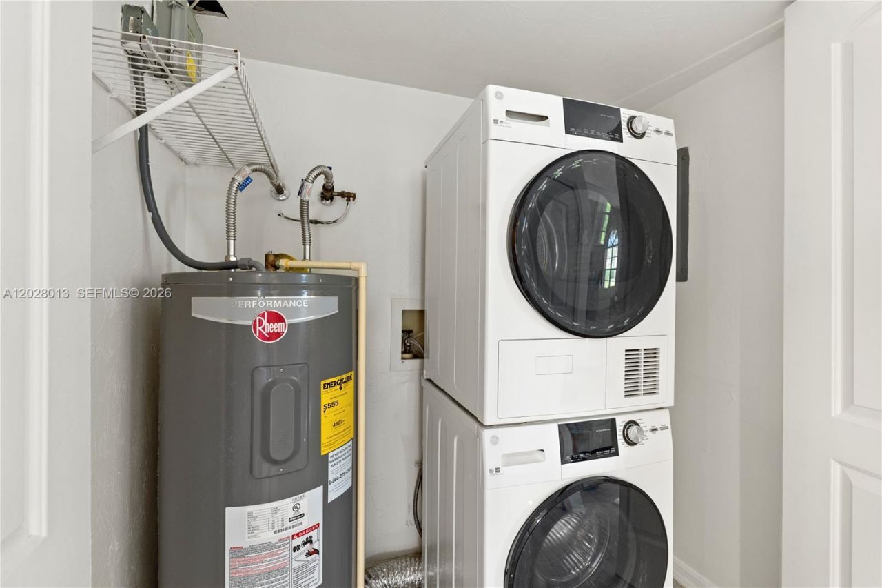940 Augusta , Unit 937, Naples, FL 34113 Photo