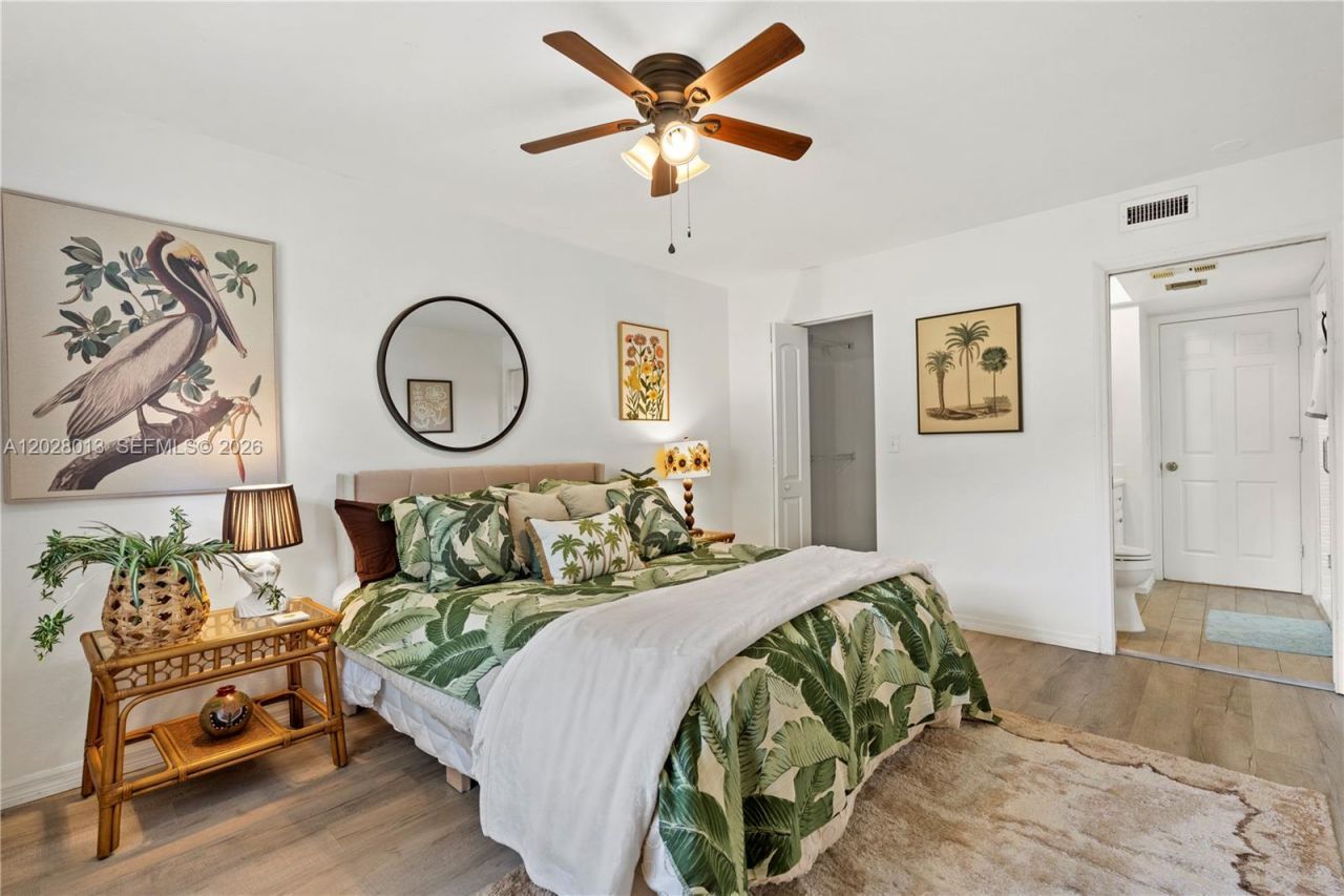 940 Augusta , Unit 937, Naples, FL 34113 Photo