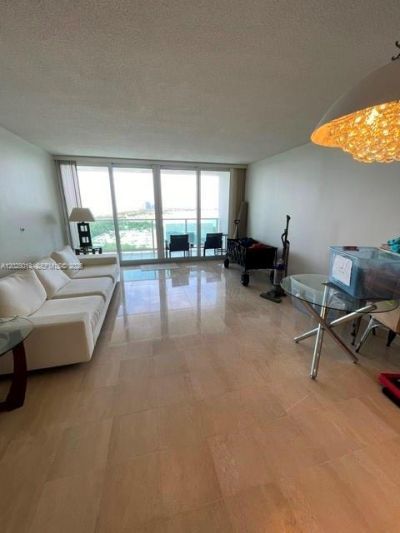 100 Bayview Dr, Unit 1623, Sunny Isles Beach, FL 33160 Photo