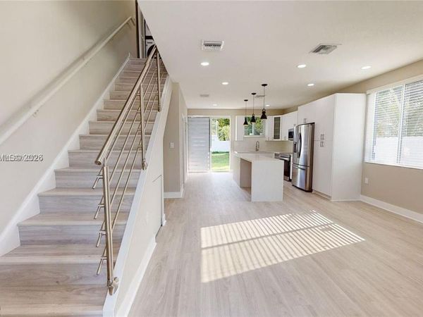 1284 NE 111th St , Unit 1284, Miami, FL 33161