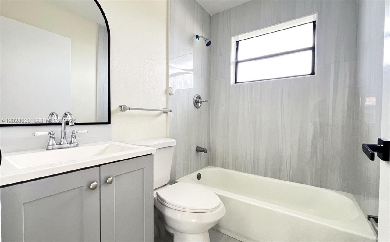 5914 Taylor St , Unit 1-2, Hollywood, FL 33021 Photo