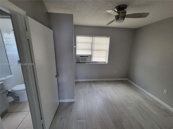 1720 NW 1st Pl , Unit 1, Miami, FL 33136