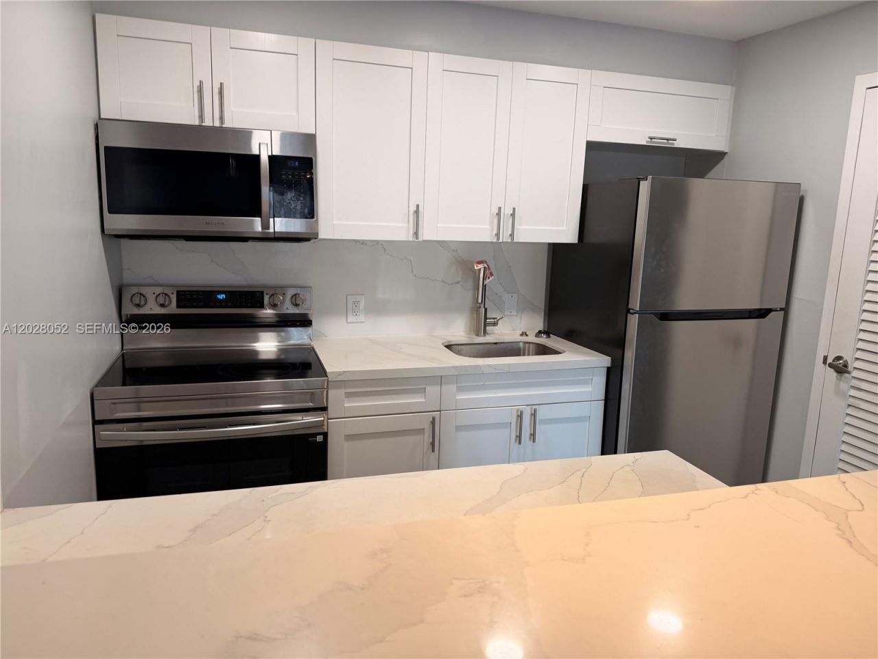 2200 E Hallandale Beach Blvd , Unit 303, Hallandale Beach, FL 33009 Photo