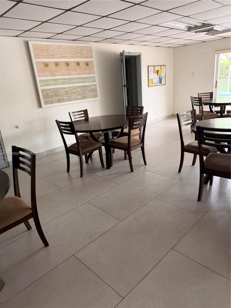 2200 E Hallandale Beach Blvd , Unit 303, Hallandale Beach, FL 33009 Photo