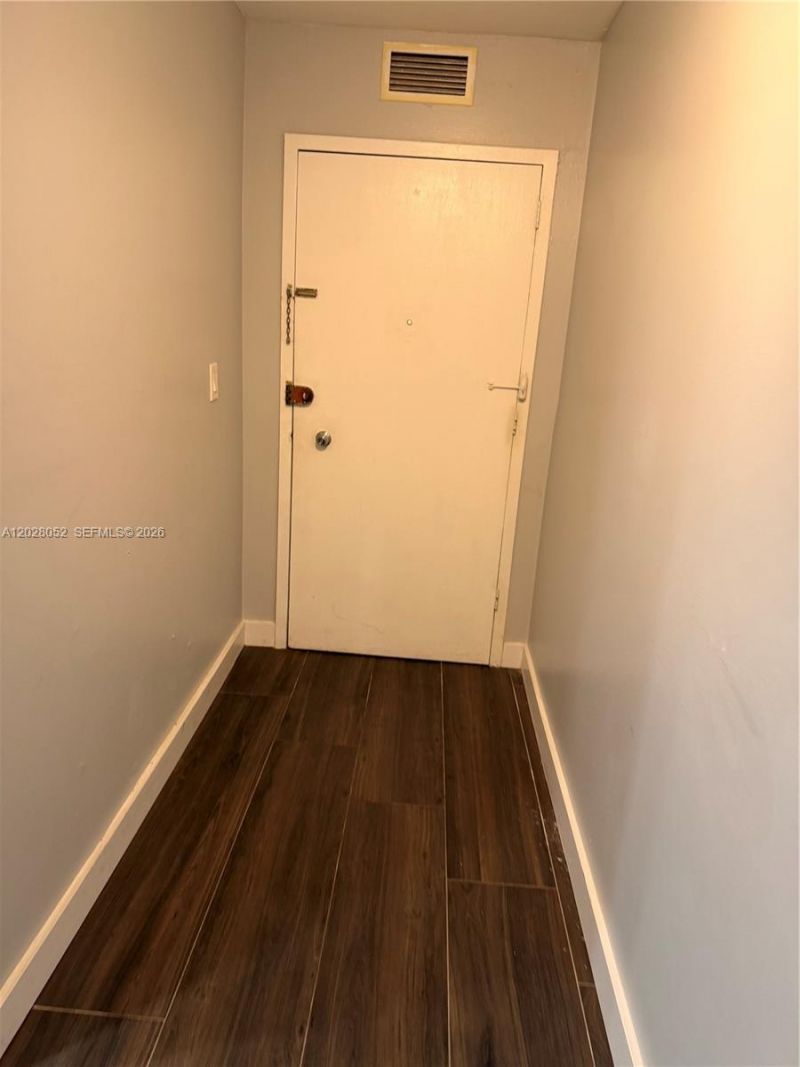 2200 E Hallandale Beach Blvd , Unit 303, Hallandale Beach, FL 33009 Photo