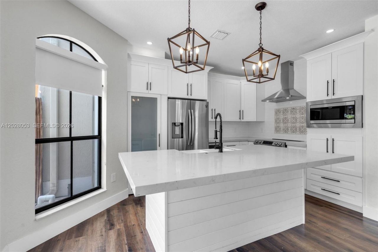 10276 NW 30th Ter , Doral, FL 33172 Photo