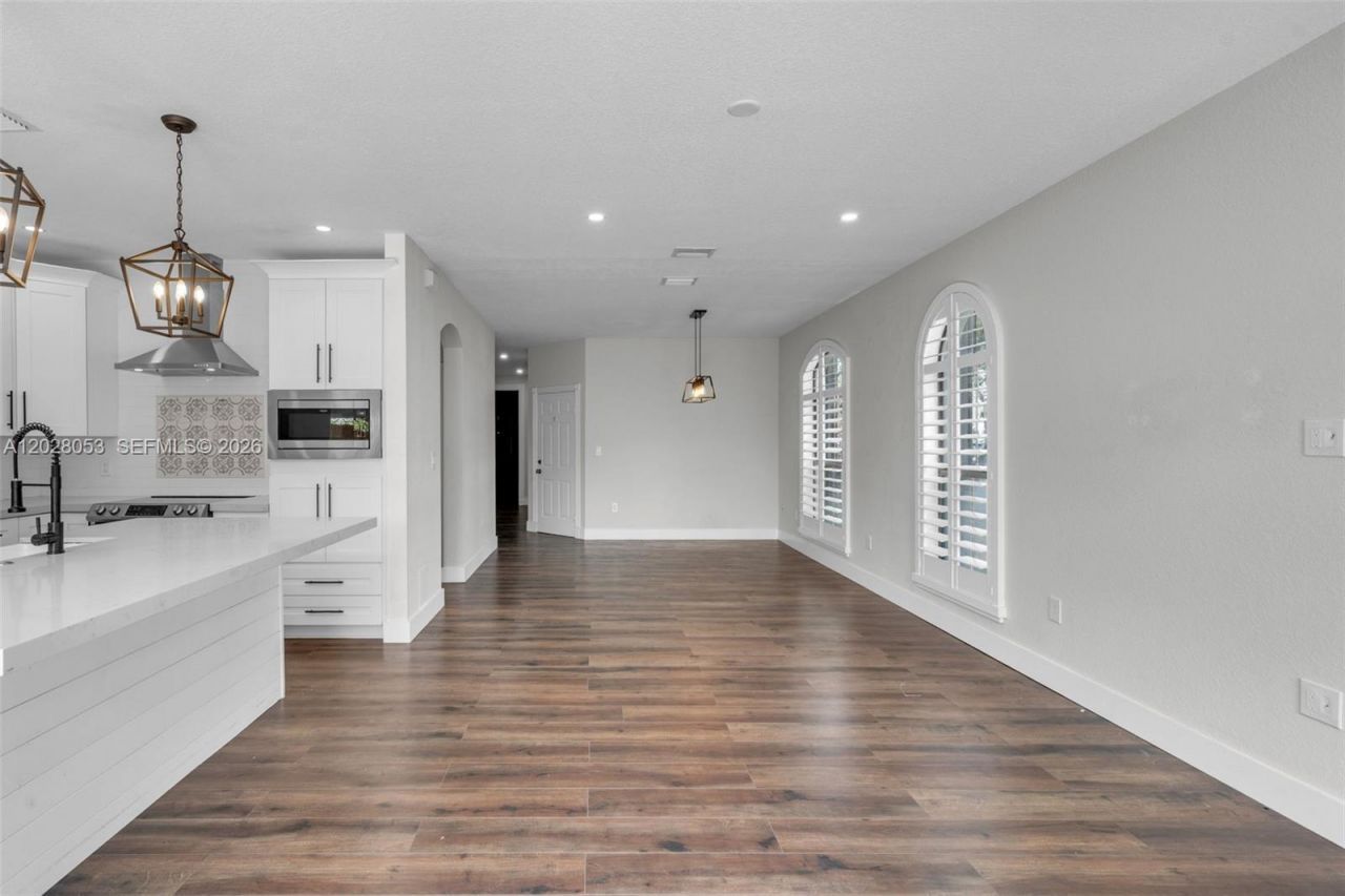 10276 NW 30th Ter , Doral, FL 33172 Photo