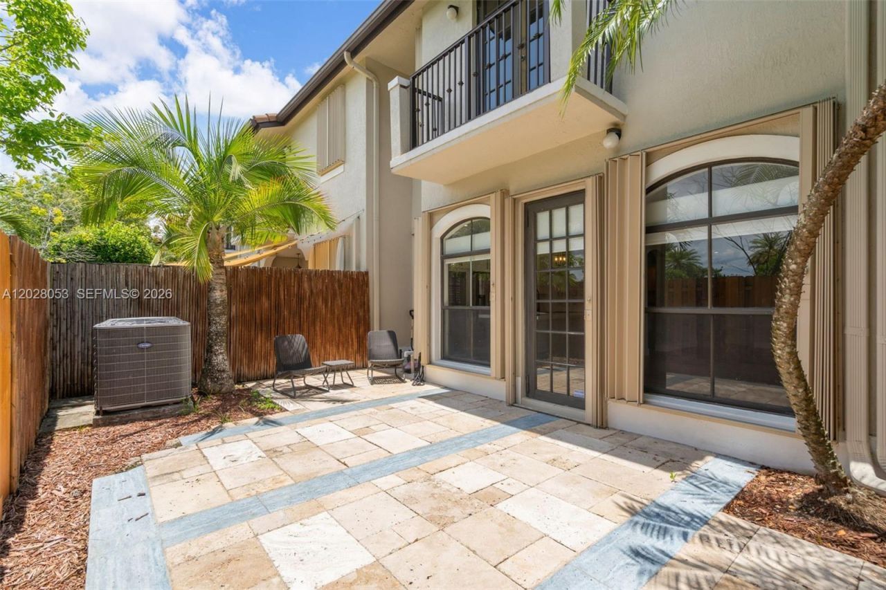 10276 NW 30th Ter , Doral, FL 33172 Photo