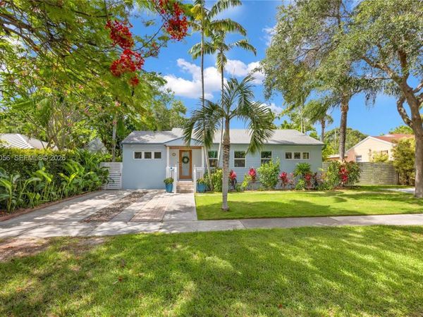 5825 SW 46th Ter , Miami, FL 33155