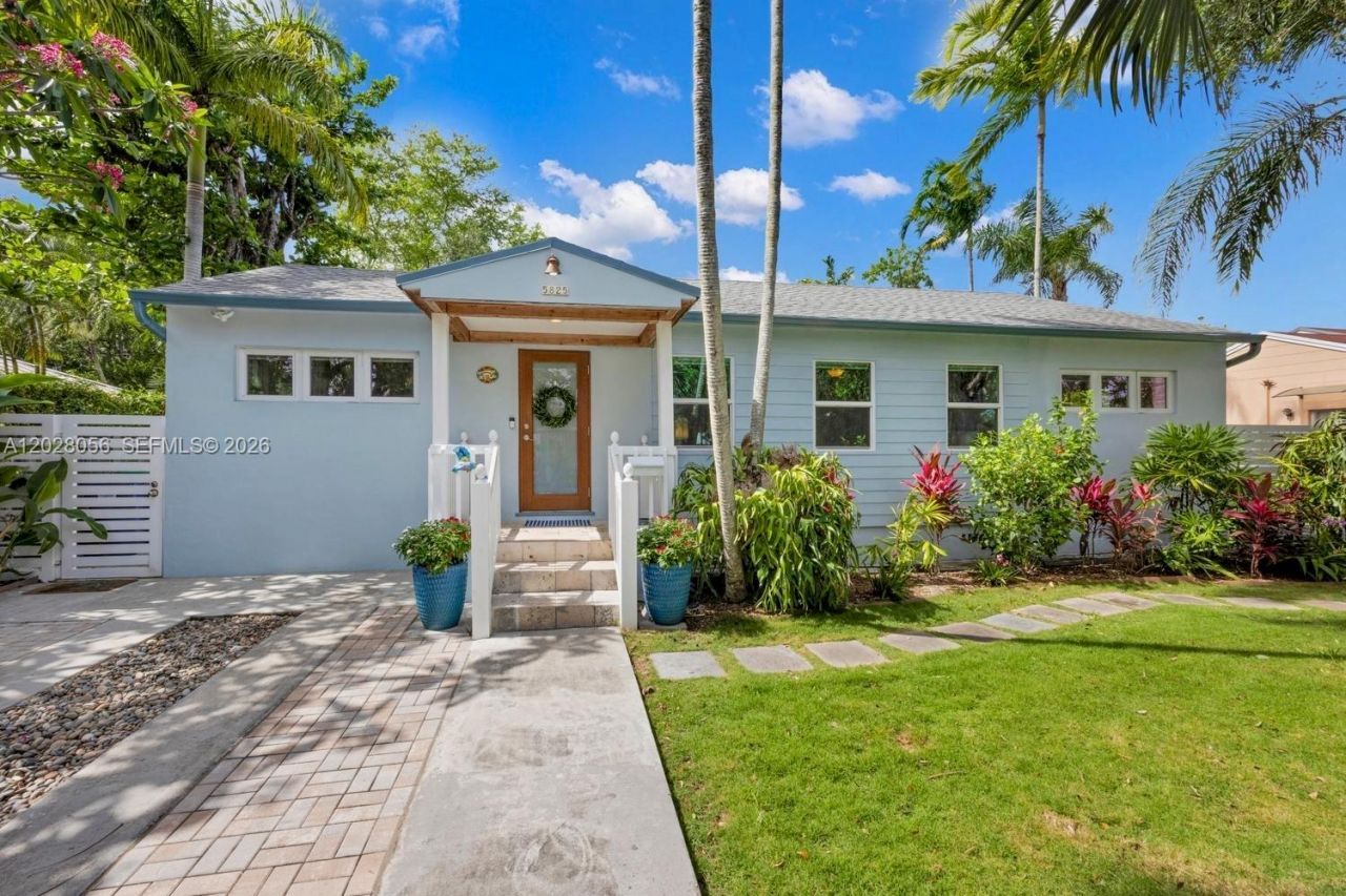 5825 SW 46th Ter , Miami, FL 33155 Photo