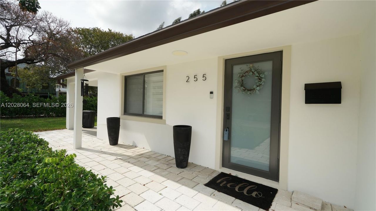 255 Grant Dr , Coral Gables, FL 33133 Photo