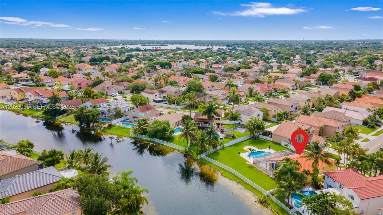 1090 NW 192nd Ave , Pembroke Pines, FL 33029 Photo