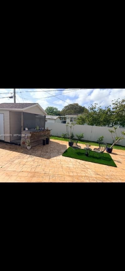 8370 SW 27th Ln, Miami, FL 33155 Photo