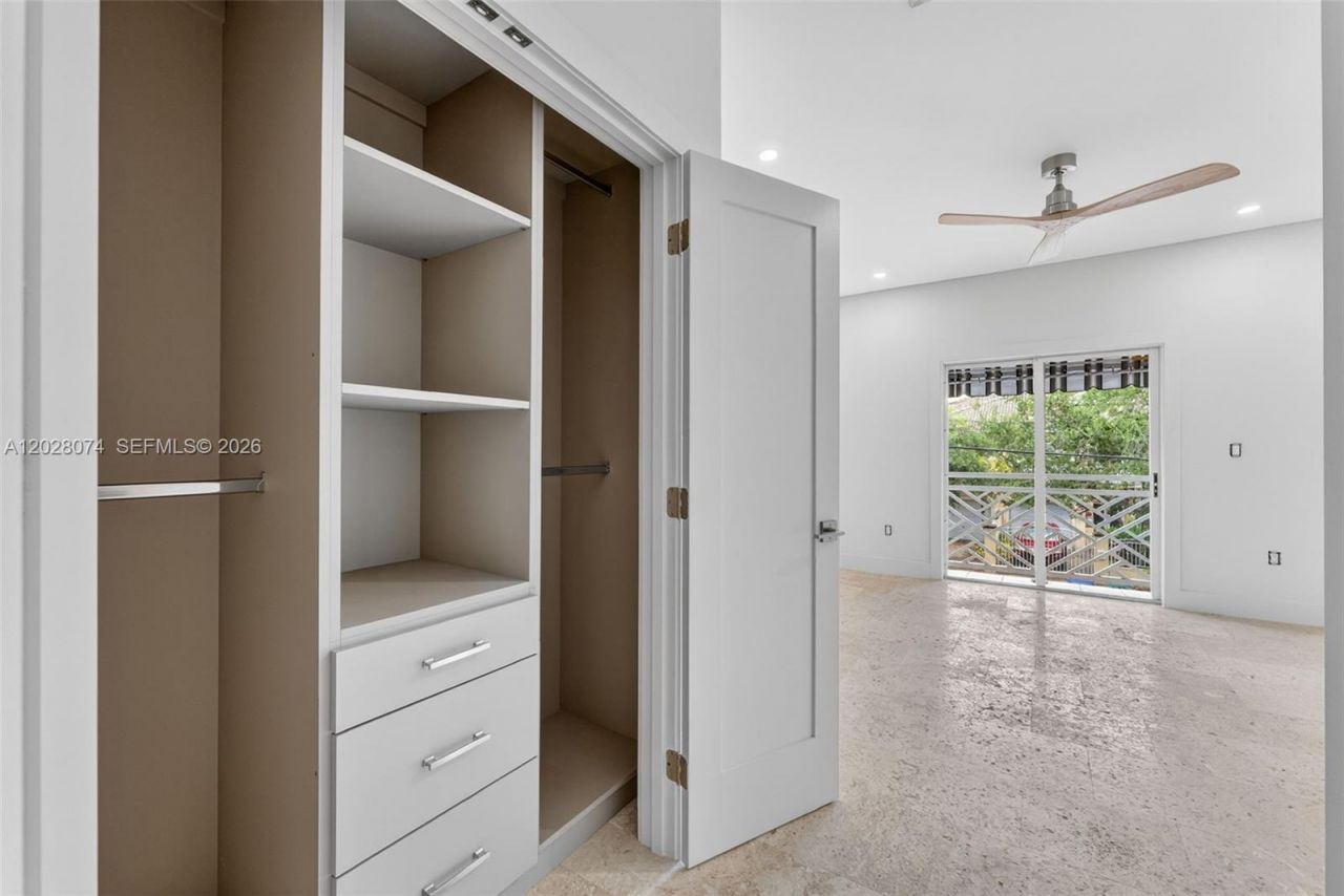 3062 New York St , Unit 3062, Miami, FL 33133 Photo