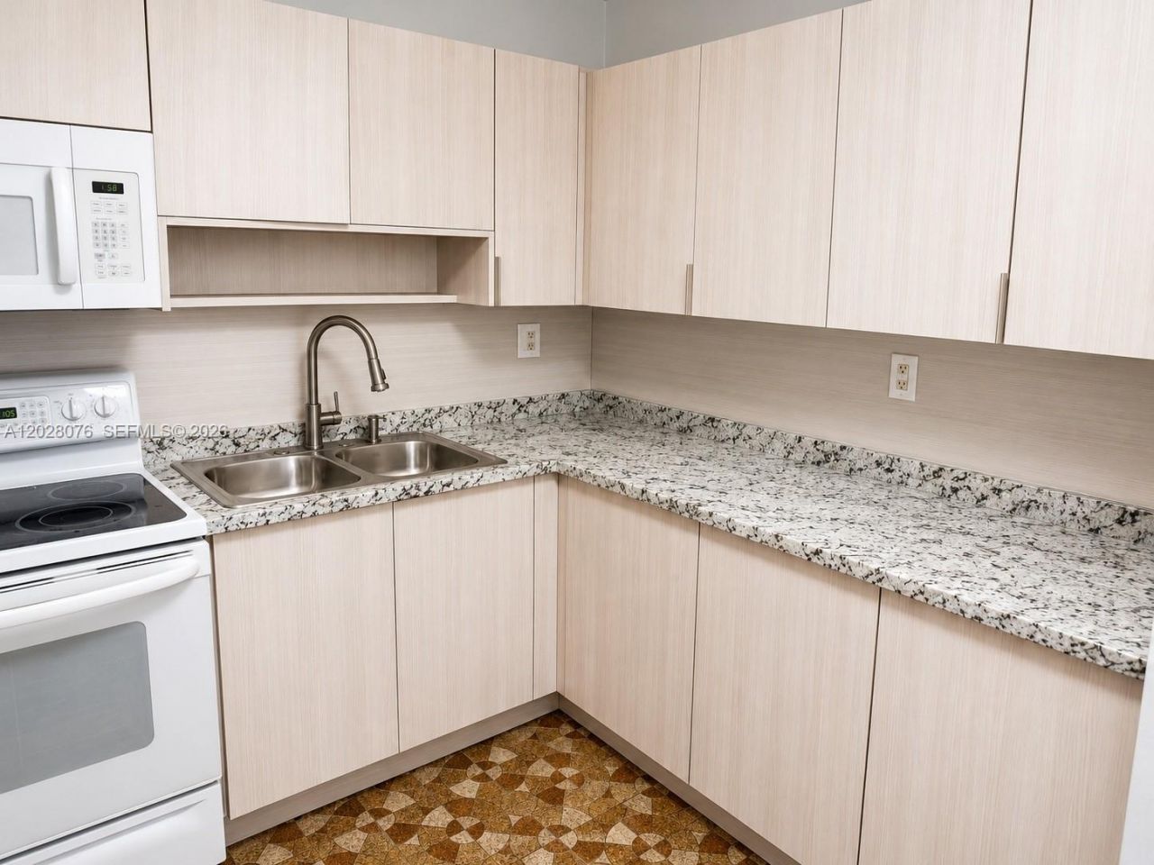 14150 SW 84th St , Unit 307-I, Miami, FL 33183 Photo