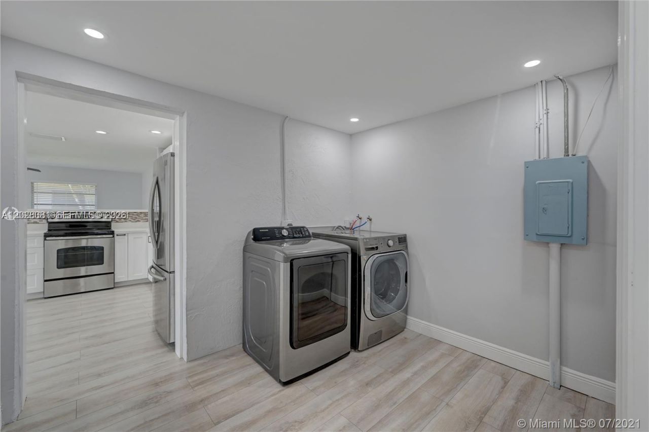 3673 W Valley Green Dr , Unit 42, Davie, FL 33328 Photo