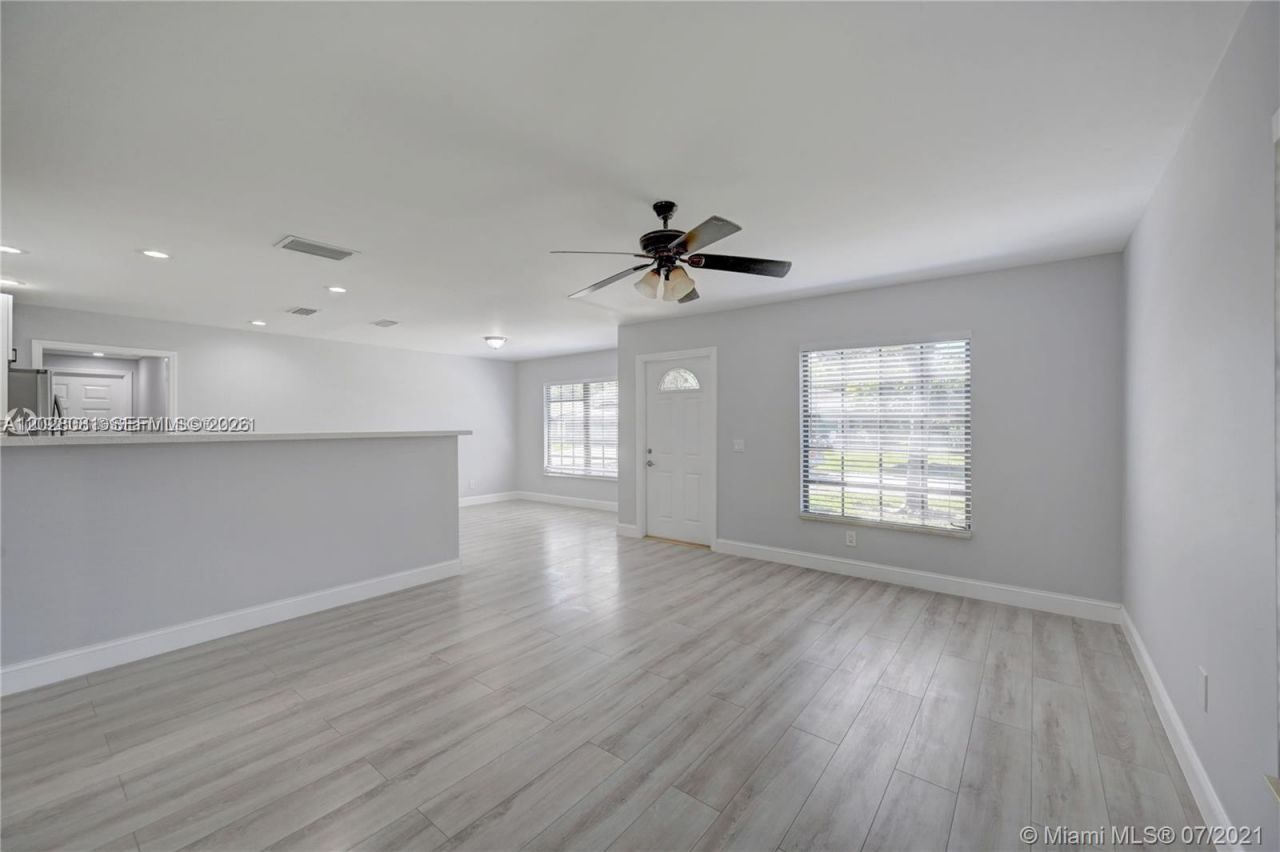3673 W Valley Green Dr , Unit 42, Davie, FL 33328 Photo