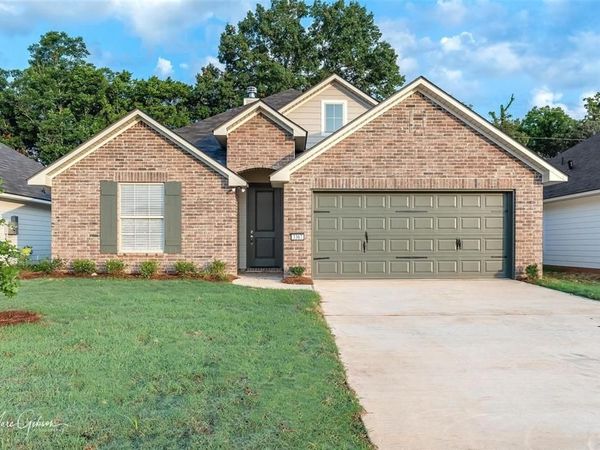 3367 Grand Lake Drive, Bossier City, LA 71111