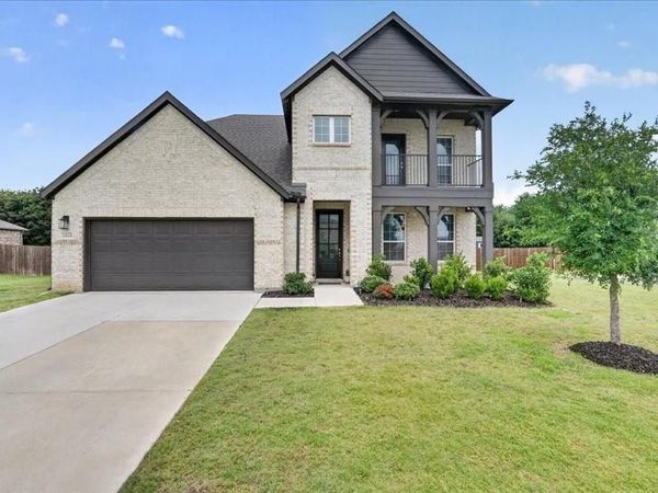 1624 Pavin Lane, Fort Worth, TX 76052