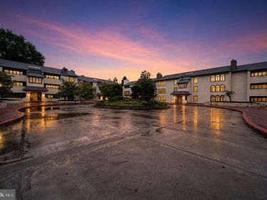 134 CENTURA , CHERRY HILL, NJ 08003