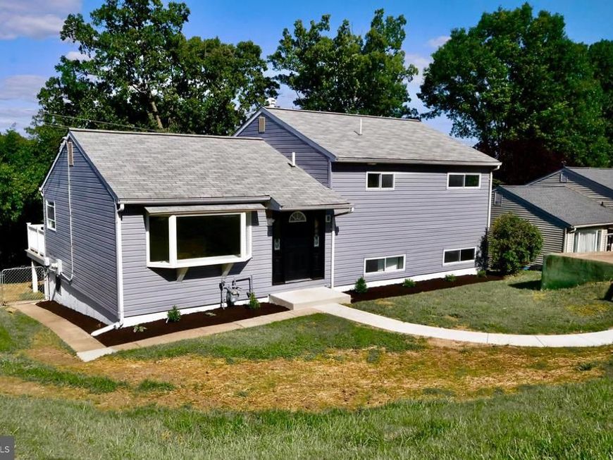 5815 Heron Drive, Baltimore, MD 21227 Main Photo