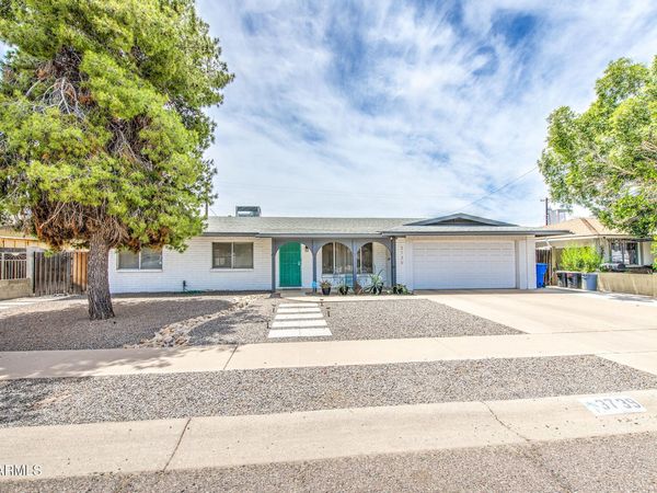 3739 W KRALL Street, Phoenix, AZ 85019