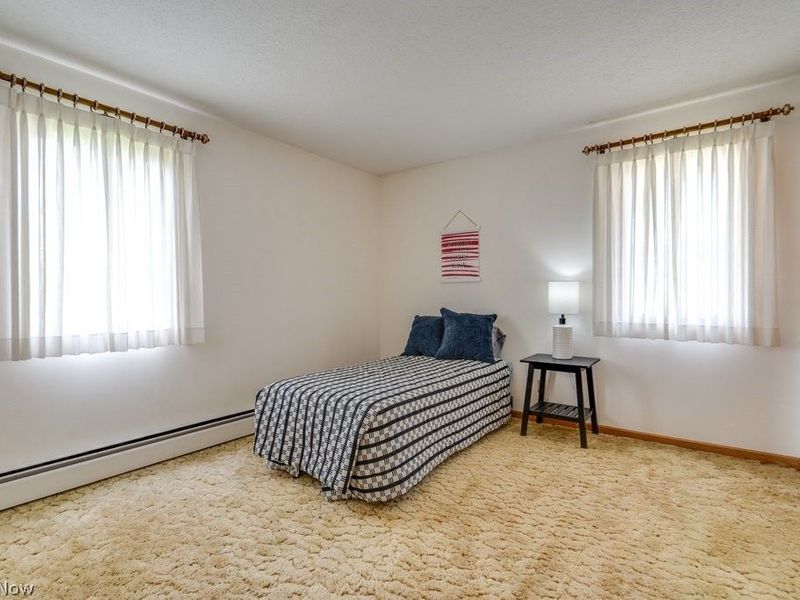 317 E Linwood Avenue, Akron, OH 44301 Photo 19
