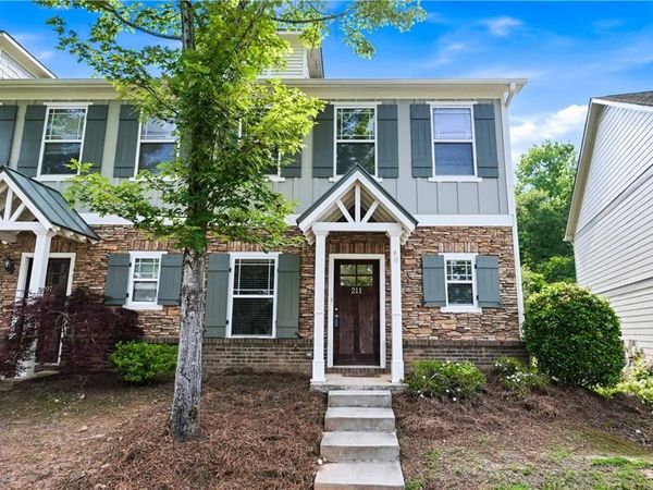 211 Oconee River Circle , Athens, GA 30605