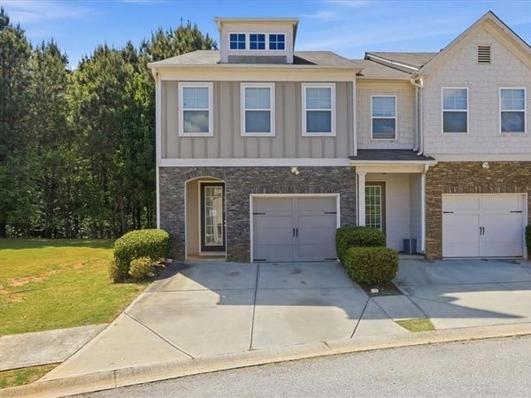 5064 Longview Walk , Decatur, GA 30035
