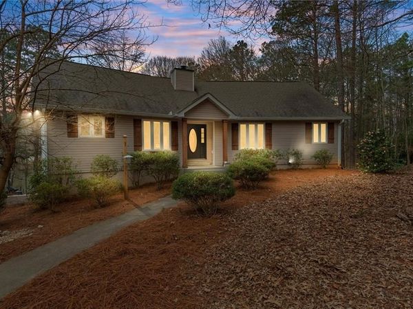 2117 Lakeview Pkwy , Carrollton, GA 30180