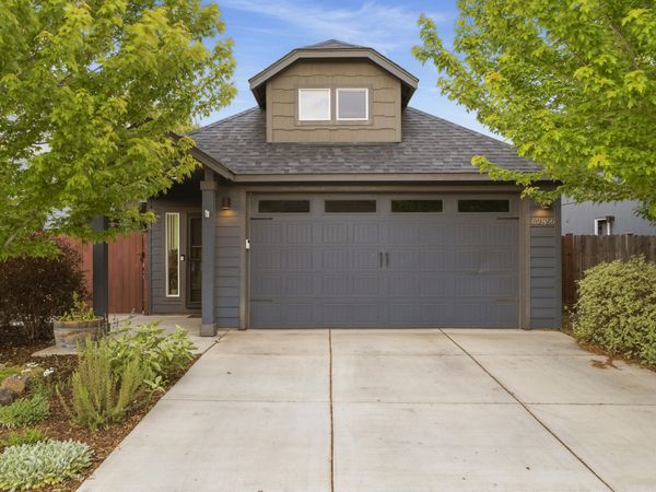 62856 NE Nolan Street, Bend, OR 97701