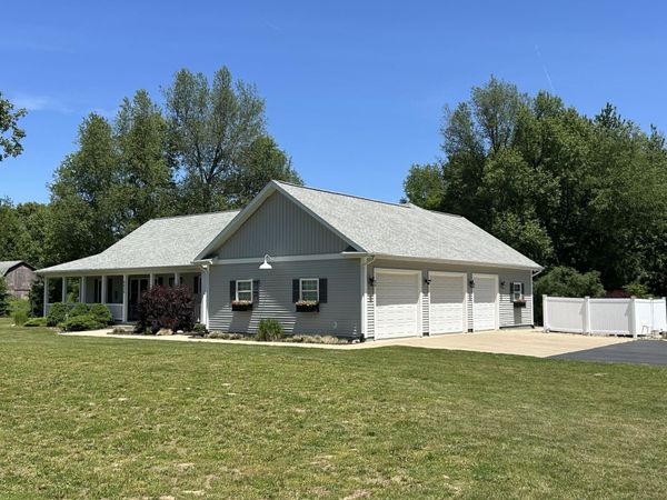 8436 2 1/2 Mile Road, East Leroy, MI 49051