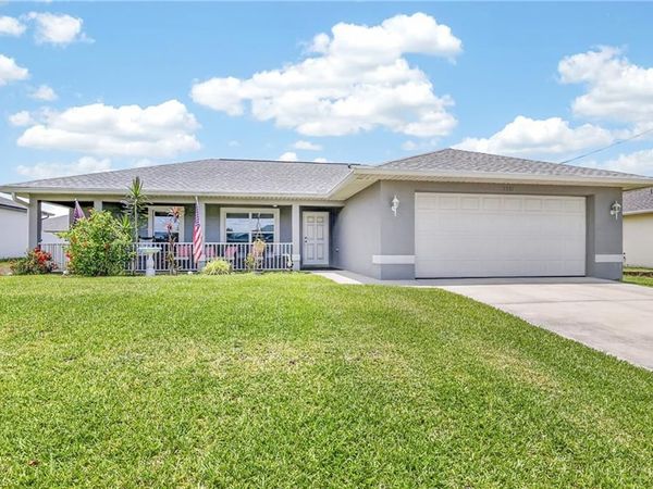 1904 NW Embers TER, CAPE CORAL, FL 33993