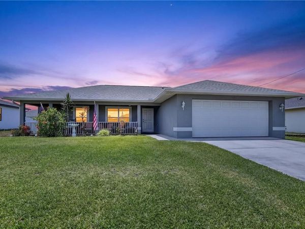 1904 NW Embers TER , CAPE CORAL, FL 33993