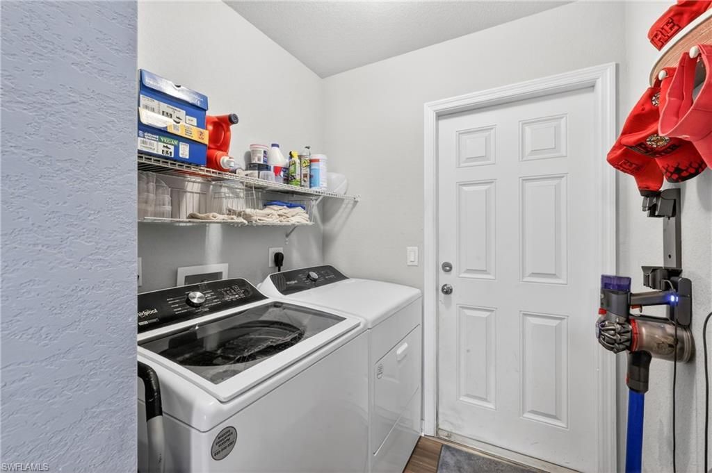1904 NW Embers Ter, Cape Coral, FL 33993 Photo