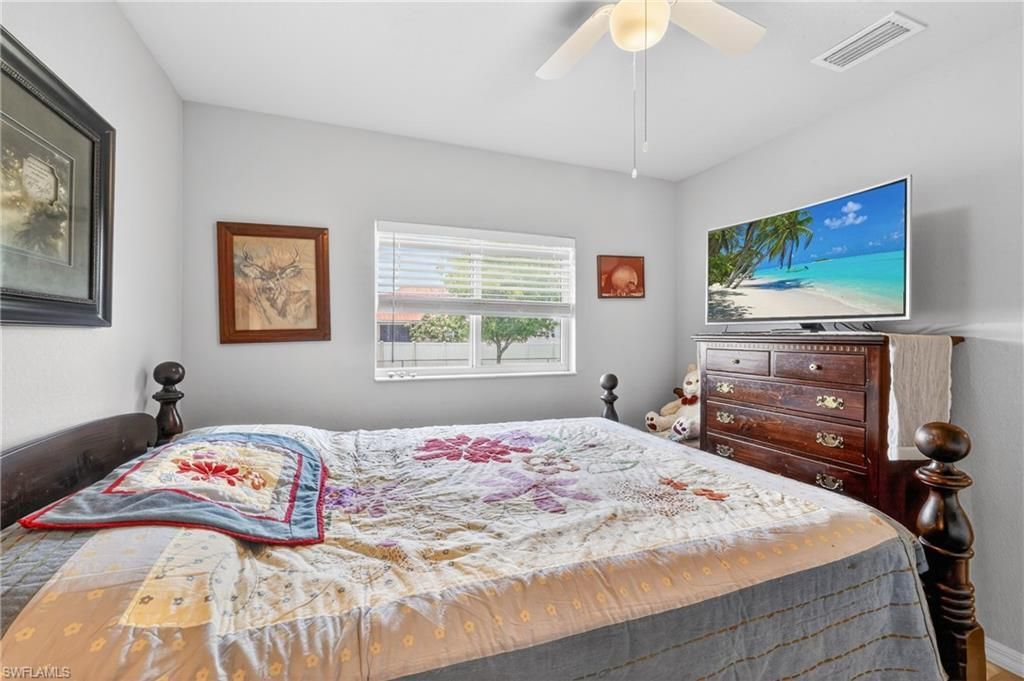 1904 NW Embers Ter , Cape Coral, FL 33993 Photo