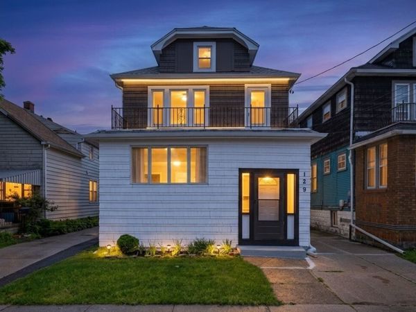 129 Ridge Park Avenue , Buffalo, NY 14211