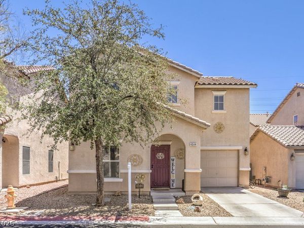 4544 Winter Place Street, Las Vegas, NV 89122