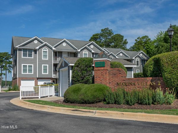 419 Albemarle Boulevard , Unit Apt 10b, Hertford, NC 27944