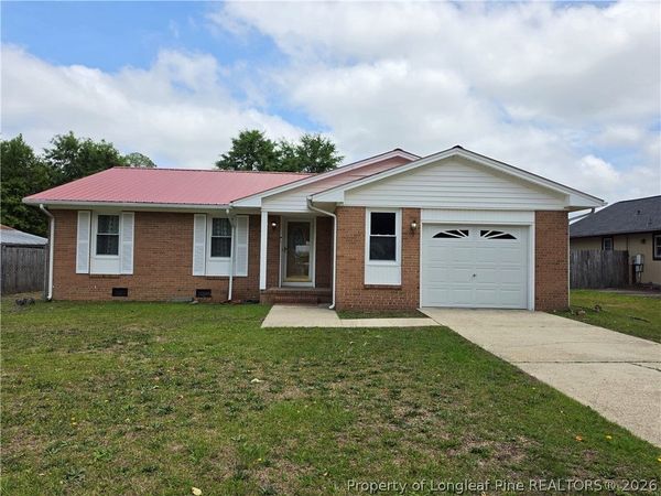 207 Duncan Road , Spring Lake, NC 28390