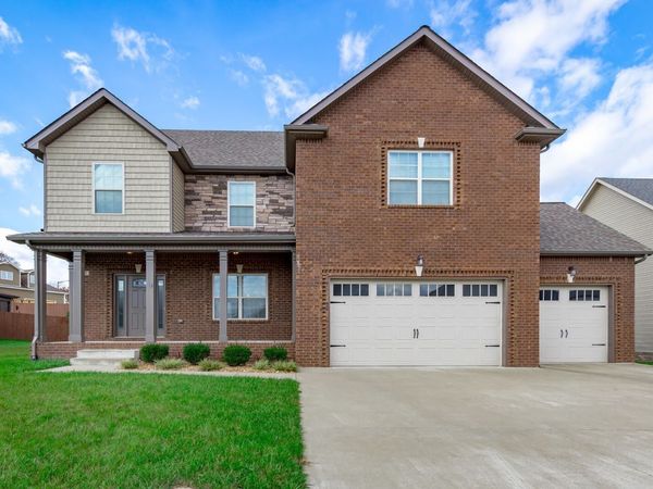 120 Overcrest Ct, Clarksville, TN 37043